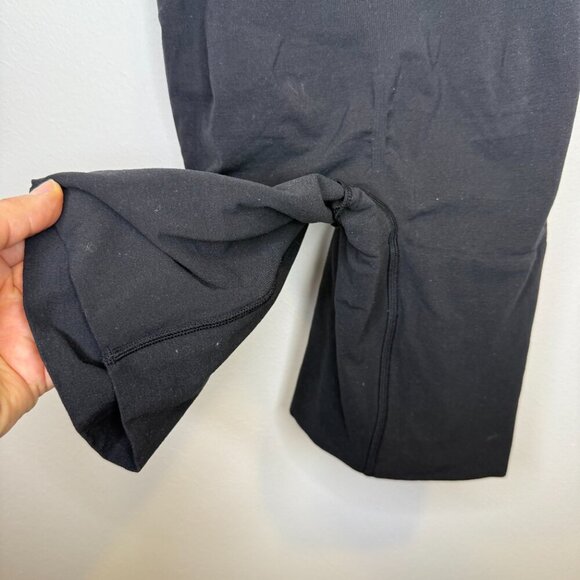 Spanx Higher Power Shorts Black Size Medium NWOT - Picture 10 of 13